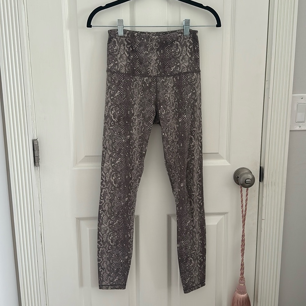 Varley Women’s Small Snake Leggings Size Small